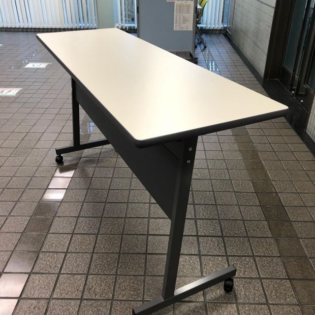 法人様用/受付作業フラップテーブル高さ特注を追加作成して納品完了
＃フラップテーブル#特注テーブル#法人用#受付カウンター＃平手家具